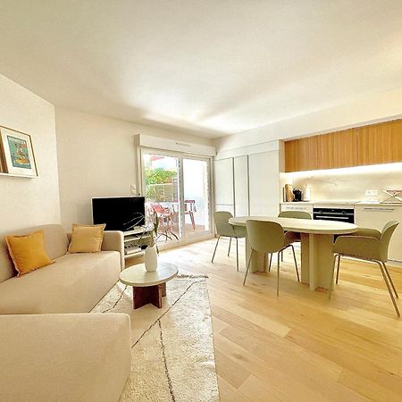 Splendide Appartement De Charme Avec Patio, Parking Et Plage A 3 Minutes Biarritz Kültér fotó